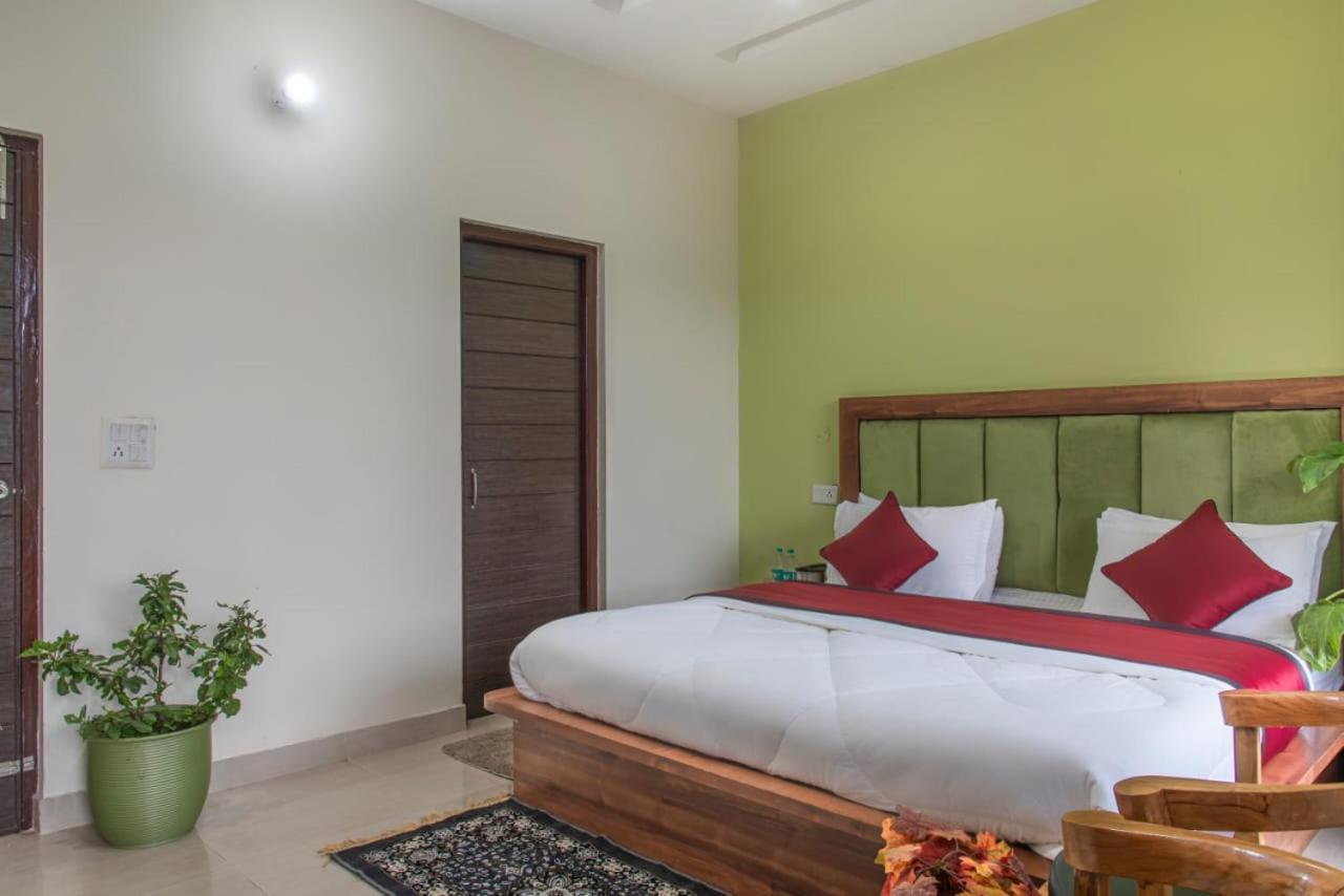 Host Jatin Kasauli Pine Villa 7Oi827O7O3 Εξωτερικό φωτογραφία